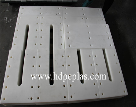 UHMWPE/HDPE conveyor paddle or drag flight for conveyor chain