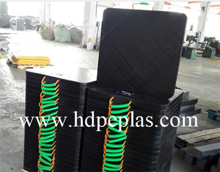 Black uhmwpe & hdpe crane support plate