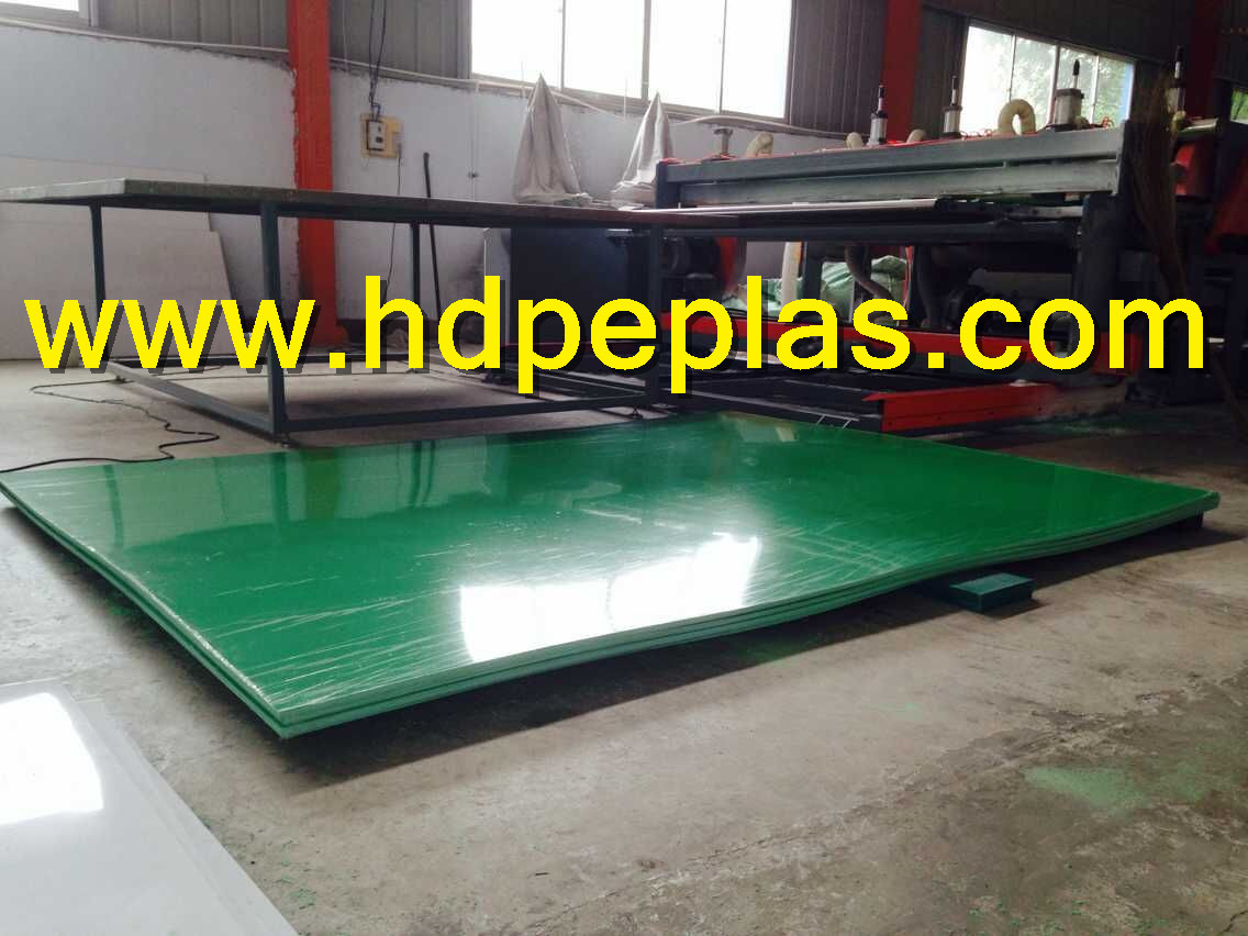 High quality PE Material extruded green color HDPE sheet