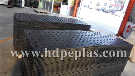 HDPE track mats for pedestrian and big vehicles