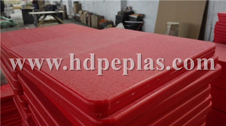 Rough surface UHMWPE outrigger pads