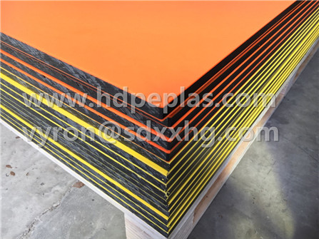 Wear resistant three layer sandwich color HDPE plastic sheet