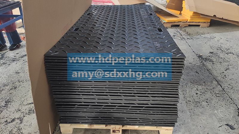 Heavy Duty Access Mats for Temporary Access and Ground Protection